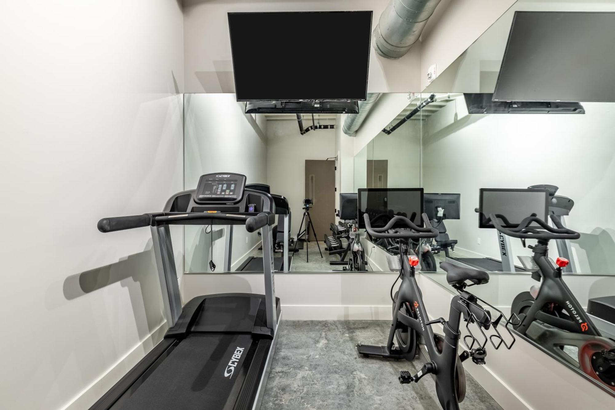 Ironworks Building Apartment นิวออร์ลีนส์ ภายนอก รูปภาพ